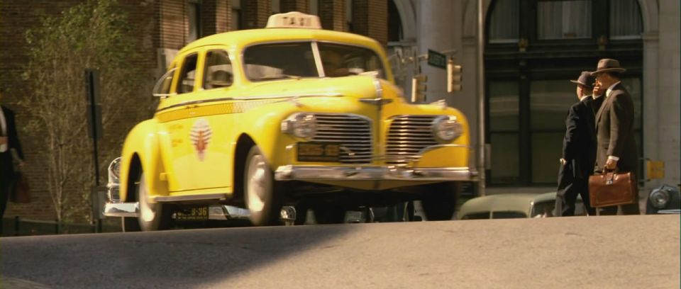 1941 Dodge Luxury Liner De Luxe [D-19-S]