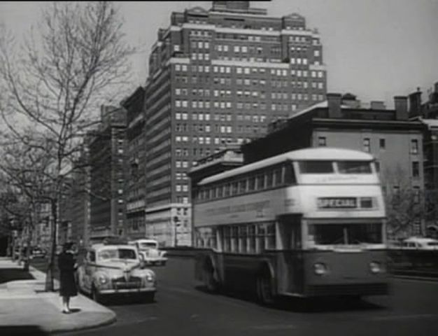 1936 Yellow Coach 720