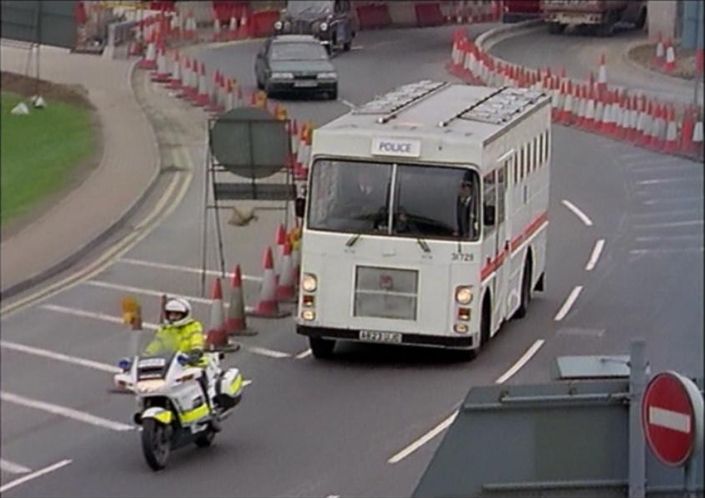 1984 Bedford TK Metropolitan Police Van Locomotors