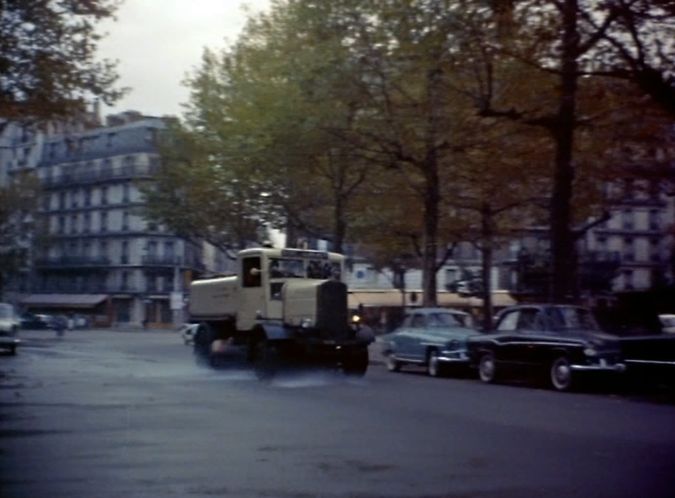 1956 Simca Aronde Elysée