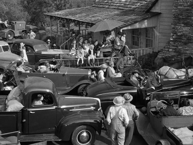 1942 Ford 1-Ton Pick-Up [21Y]