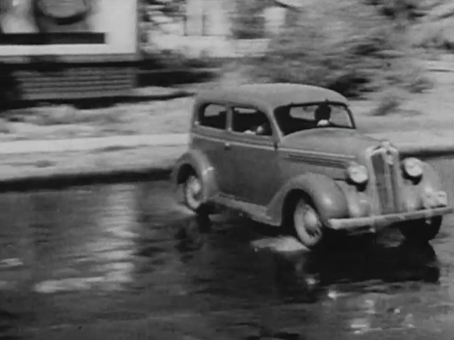 1936 Plymouth De Luxe Touring Sedan [P-2]