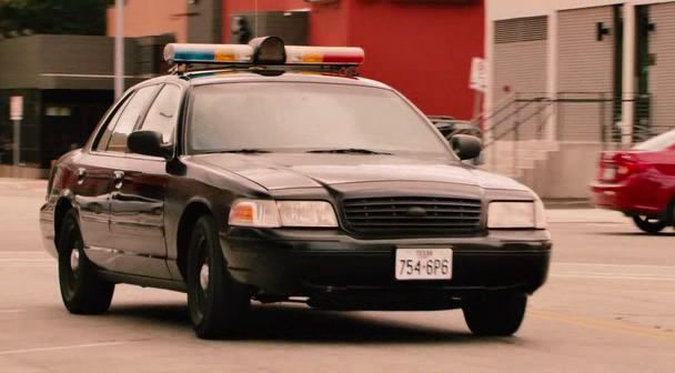 2000 Ford Crown Victoria