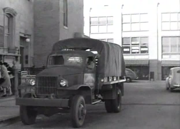 1942 Chevrolet G-7107 1½-ton Cargo Truck [G-506]