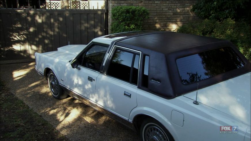 1986 Lincoln Town Car Signature Series [54D]