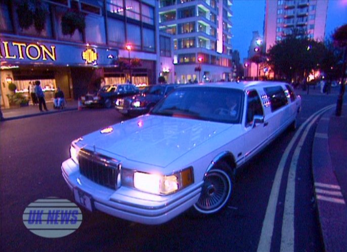 1991 Lincoln Town Car Stretched Limousine Laredo Coachworks