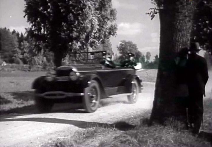 1924 Lincoln Model L Touring Car [124-A]