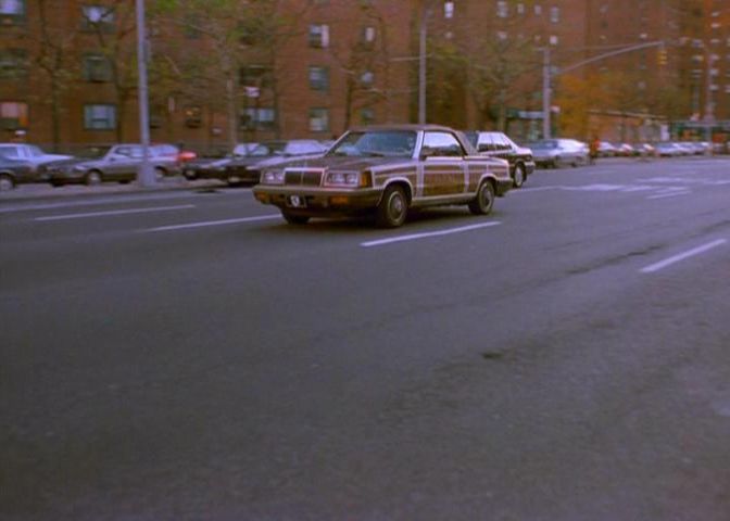 1986 Chrysler LeBaron Town & Country Convertible