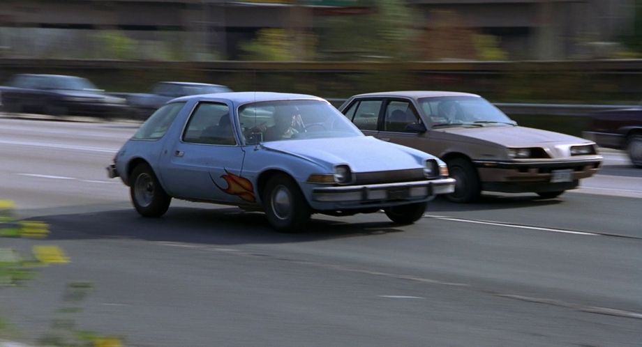 1986 Pontiac Sunbird LE