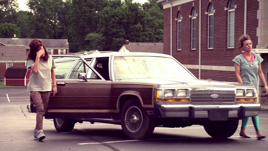 1988 Ford LTD Country Squire