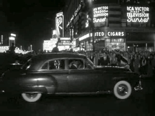 1949 Oldsmobile 98 Futuramic Four-Door Sedan [3869D]