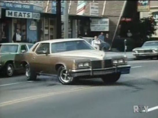 1976 Pontiac Grand Prix LJ [2GK57]