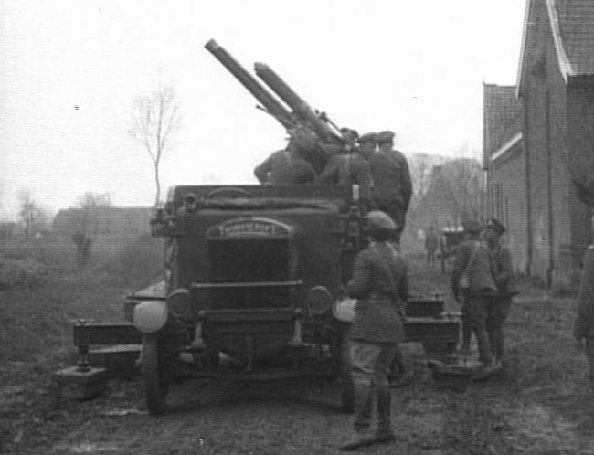 1913 Thornycroft Type J with 13pdr Anti-Aircraft Gun