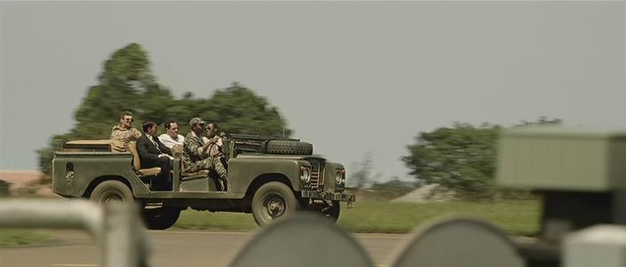 Land-Rover 109'' Series III Station Wagon