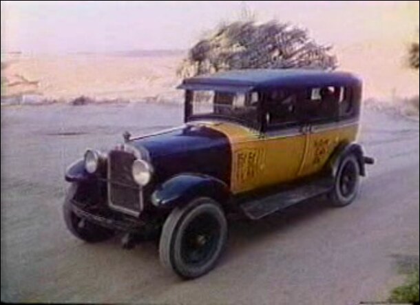 1928 Yellow Cab Model O-6