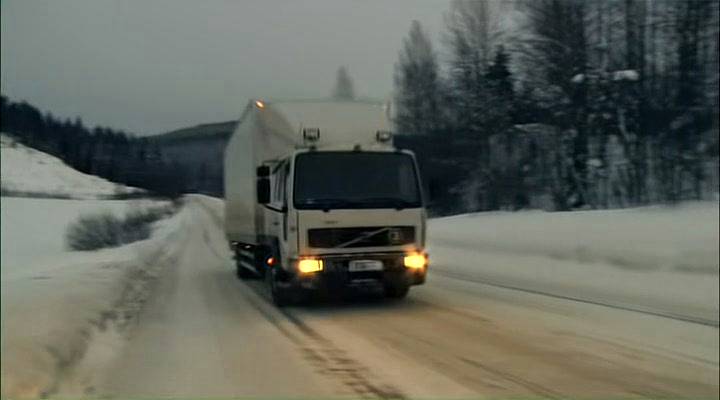 2000 Volvo FL