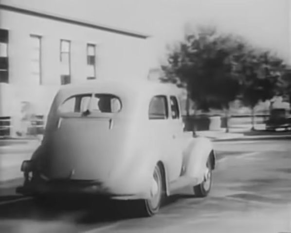 1937 Ford V8 Standard Tudor Sedan Flatback [78]