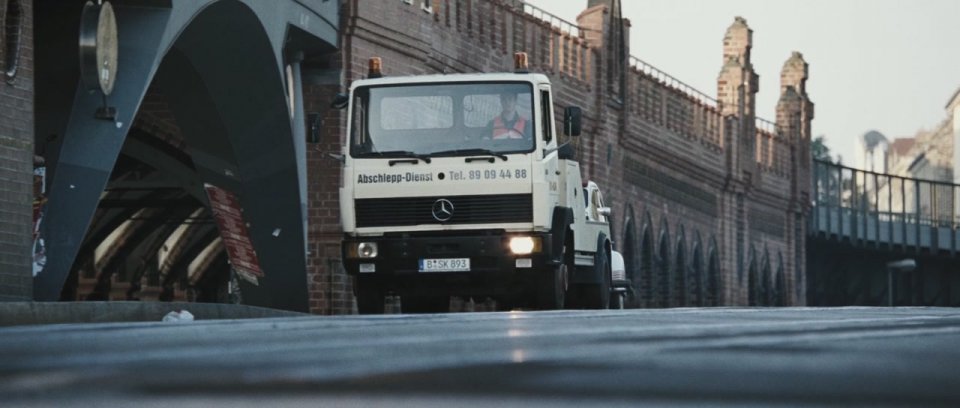 1984 Mercedes-Benz [LN2]