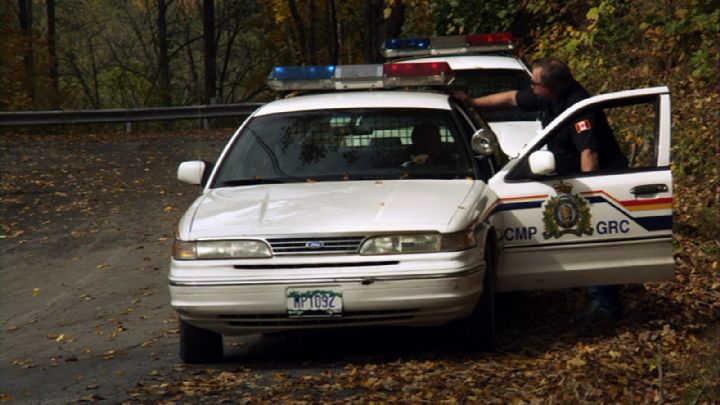 1993 Ford Crown Victoria [P71]