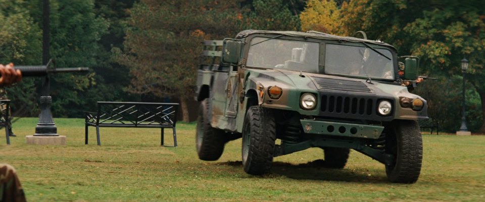 AM General HMMWV M998 Cargo/Troop Carrier