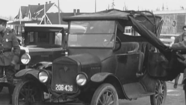 1925 Ford Model T Tourer