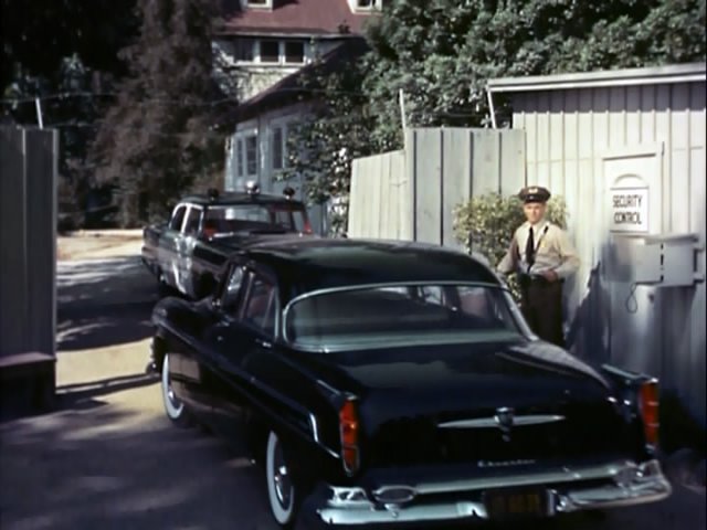 1955 Chrysler New Yorker De Luxe 4-door Sedan [C-68]