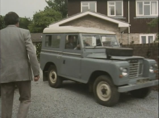 1974 Land-Rover 88'' Series III Station Wagon Diesel