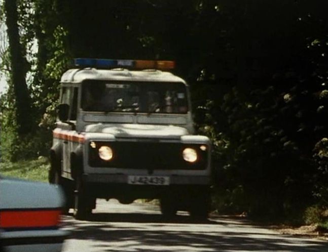 Land-Rover 90 Station Wagon