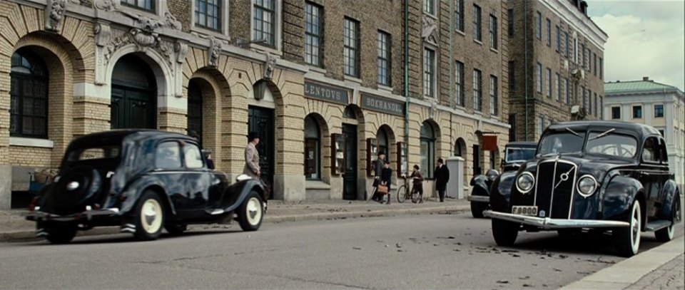 1948 Citroën Berline 11 'Gangstercittra' [11 B]