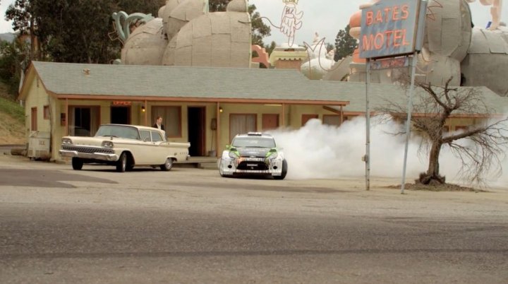 1959 Ford Custom 300 Fordor Sedan