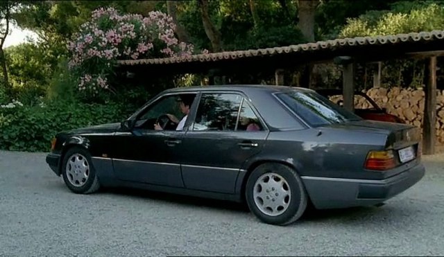 1990 Mercedes-Benz [W124]