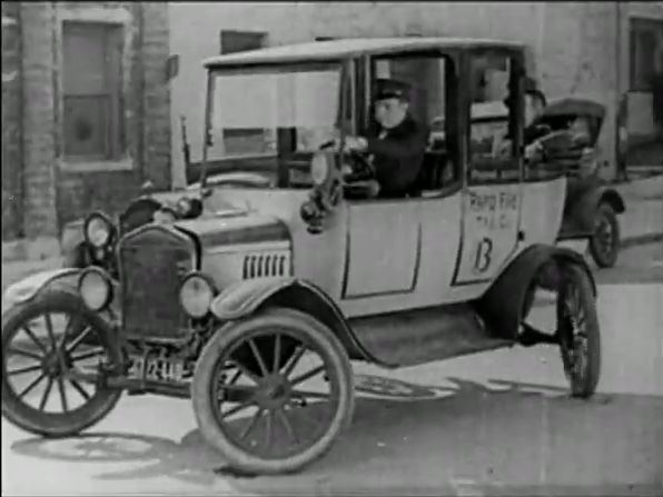 1917 Ford Model T Town Car