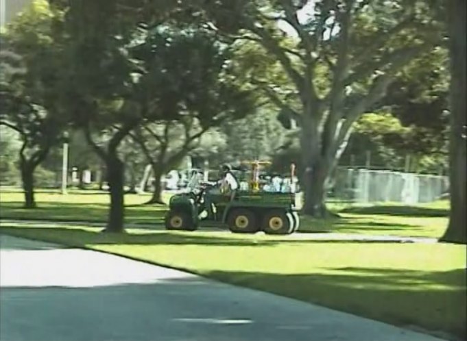 John Deere Gator