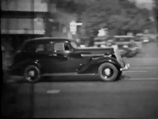 1936 Buick Special Trunk Sedan [41]