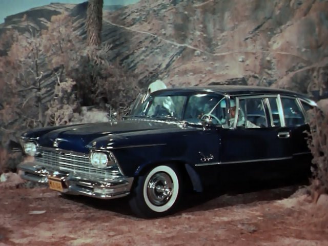 1957 Imperial Crown Four-Door Sedan [IM1-2]