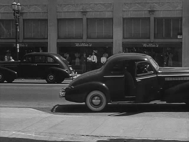 1937 Buick Century [67]