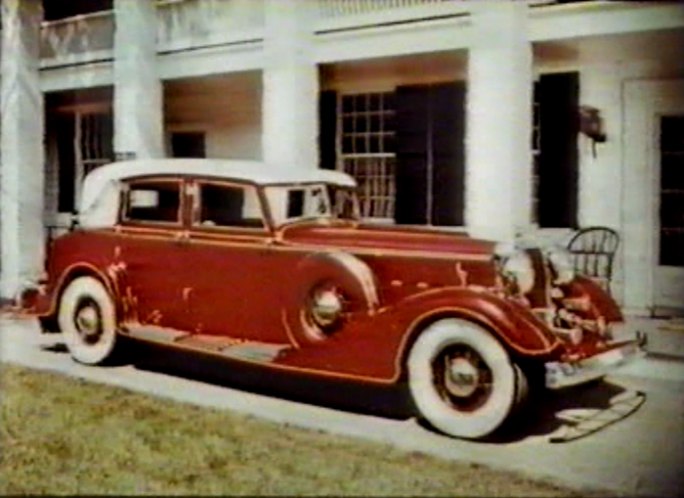 1932 Chrysler Imperial Close-Coupled Sedan [CL]