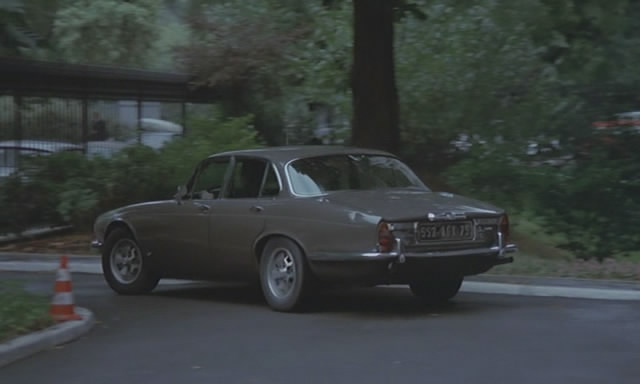 1974 Jaguar XJ6 [Series II]