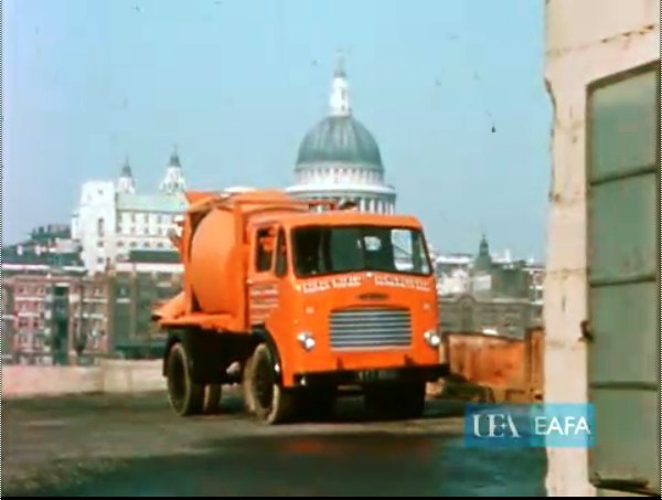 1955 Leyland Comet 90