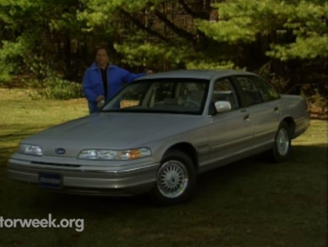 1992 Ford Crown Victoria LX [P74]