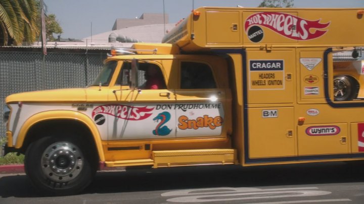 1967 Dodge D-700 Medium Duty Crew Cab ‘Snake’