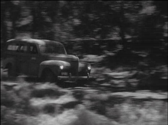 1940 Plymouth De Luxe Station Wagon [P-10]