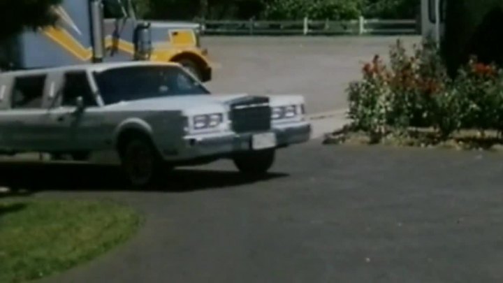 1988 Lincoln Town Car Stretched Limousine