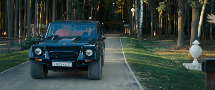 1990 Lamborghini LM002