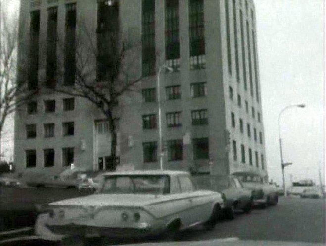 1961 Chevrolet Biscayne 2-Door Sedan [1211]