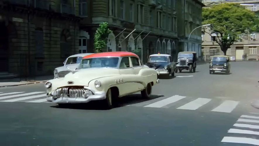 1952 Buick Super Riviera Sedan [52]