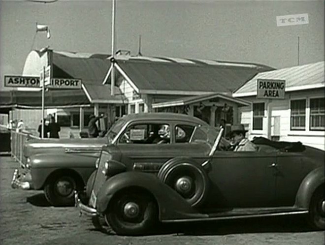 1942 Lincoln Zephyr Club Coupe [26H-77]