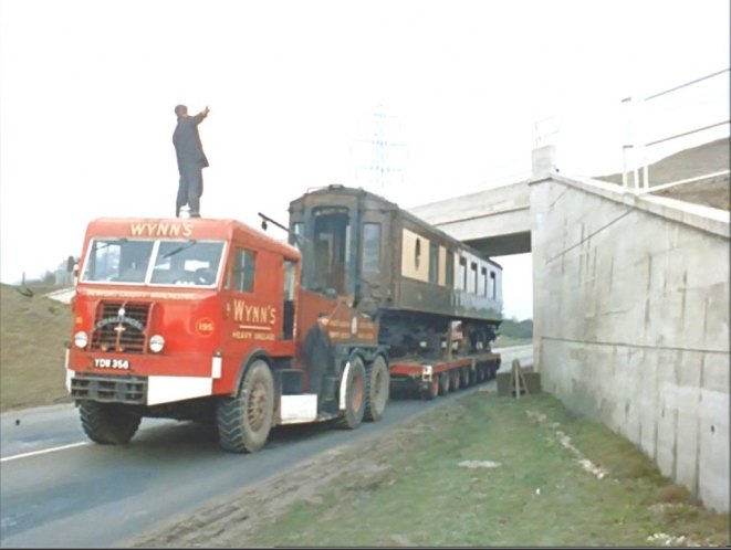 1943 Pacific Car and Foundry M26 'Dragon Wagon' Wynns haulage conversion