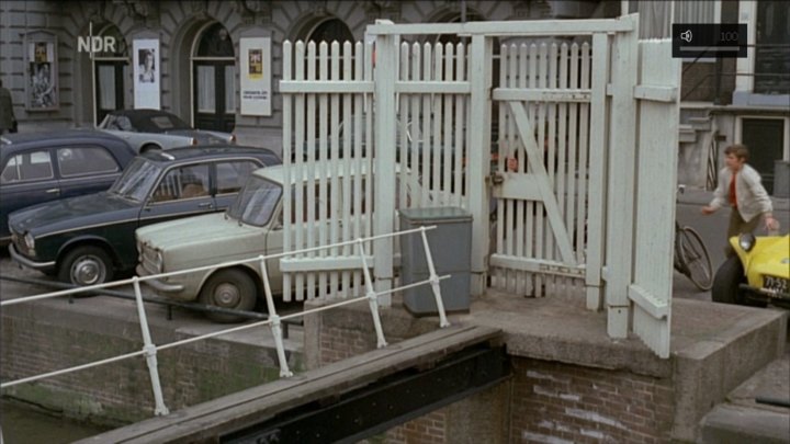 1969 Peugeot 204 GL Sunroof