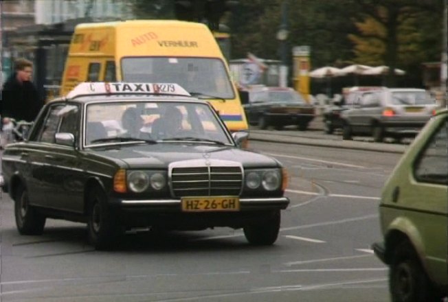 1982 Mercedes-Benz 200 D [W123]